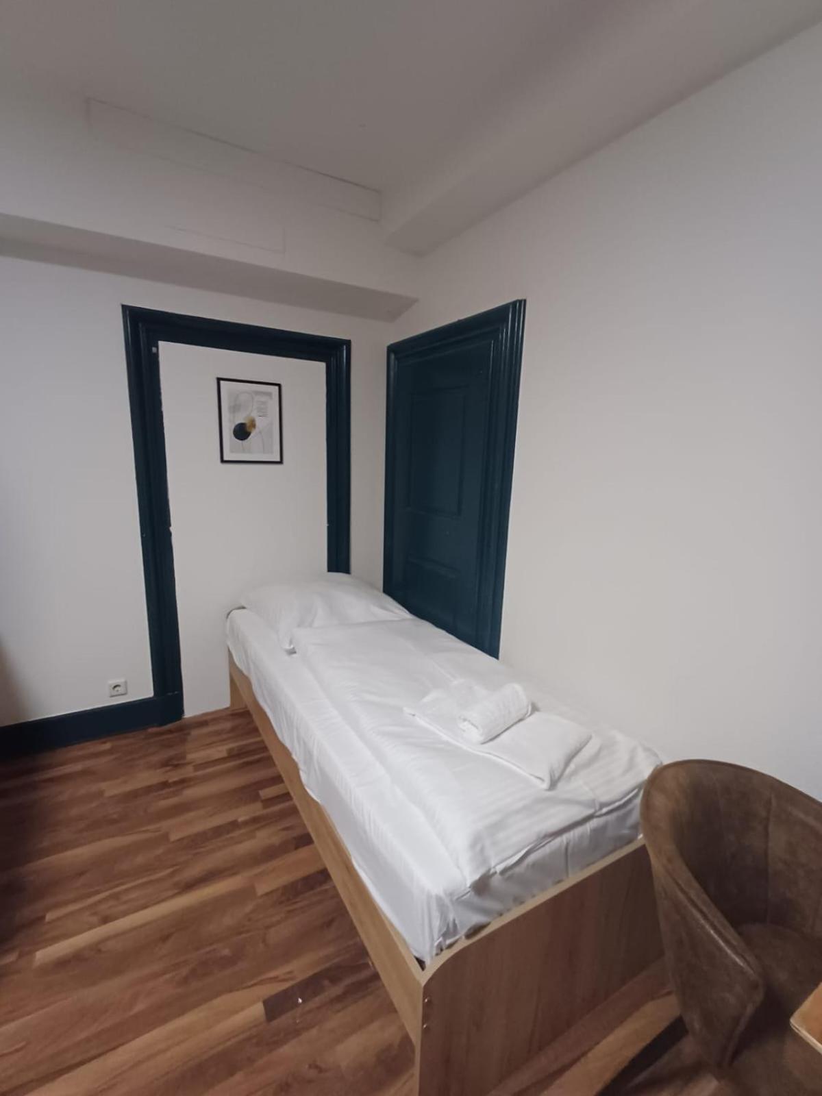 Crown Living Villa Blumenau Studios, Smarttv, Parkplatz Lustenau Dış mekan fotoğraf