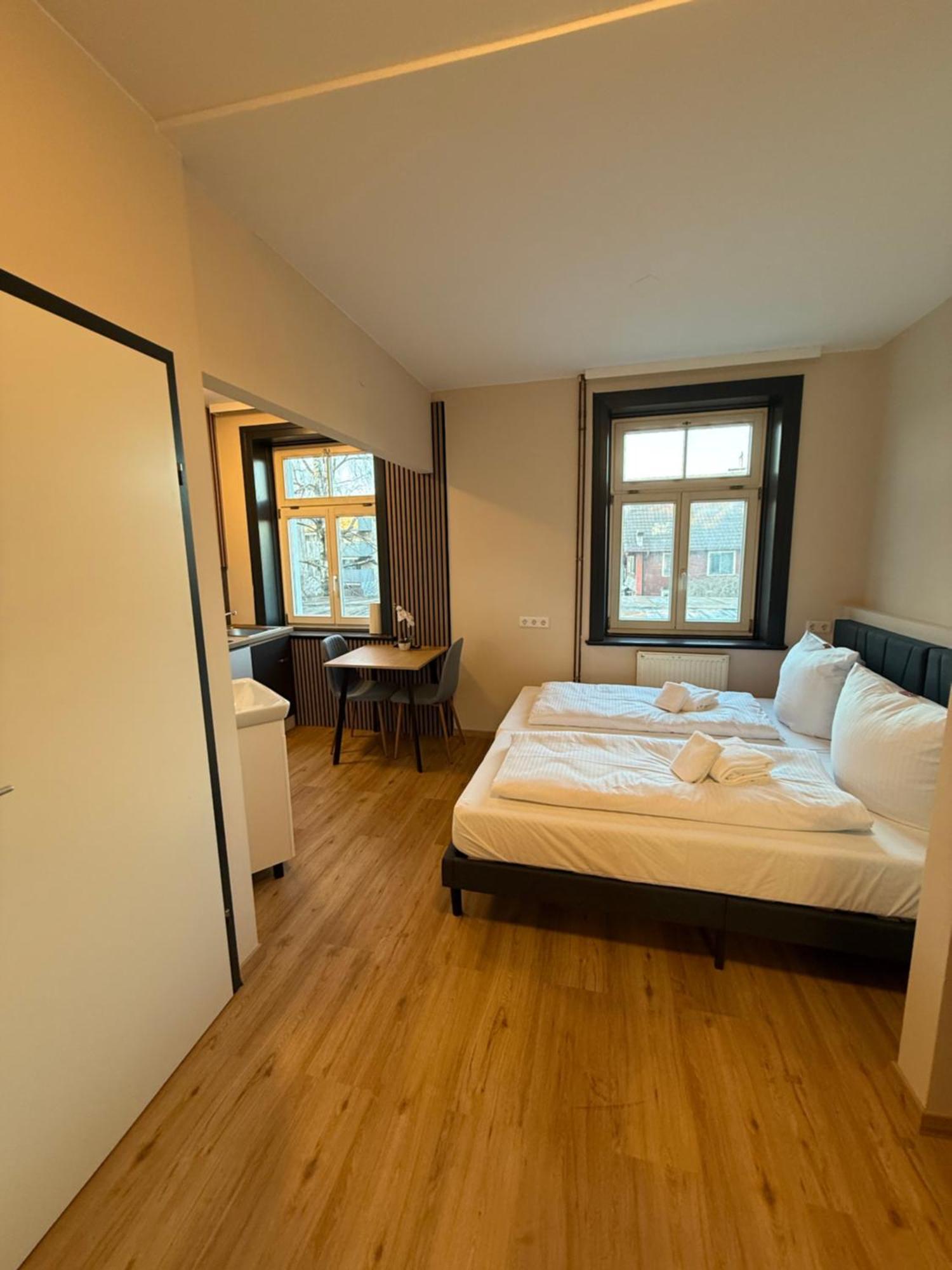Crown Living Villa Blumenau Studios, Smarttv, Parkplatz Lustenau Dış mekan fotoğraf