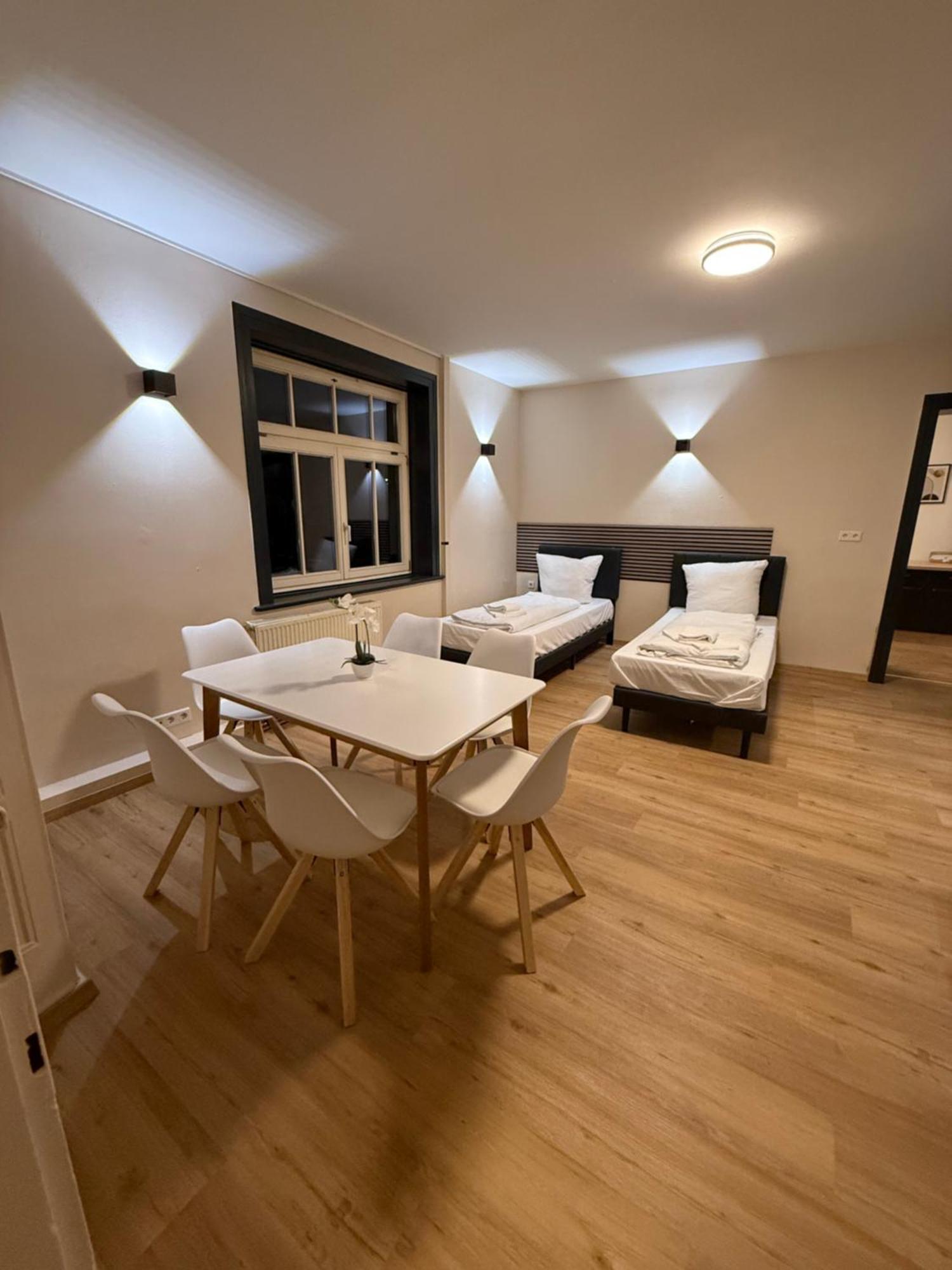 Crown Living Villa Blumenau Studios, Smarttv, Parkplatz Lustenau Dış mekan fotoğraf