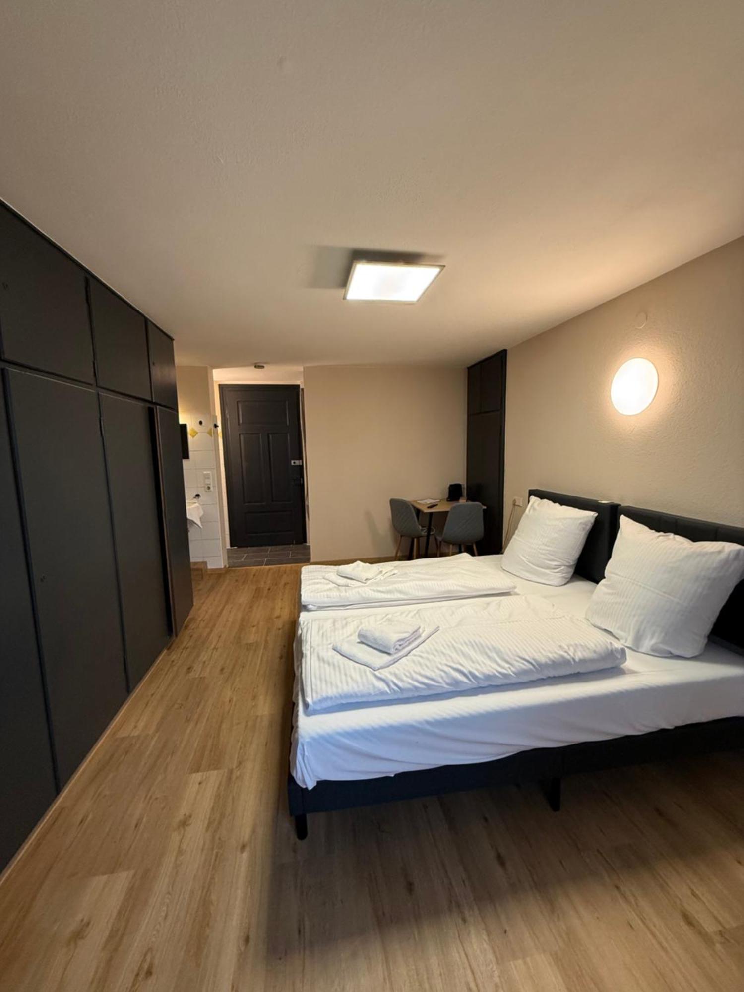 Crown Living Villa Blumenau Studios, Smarttv, Parkplatz Lustenau Dış mekan fotoğraf