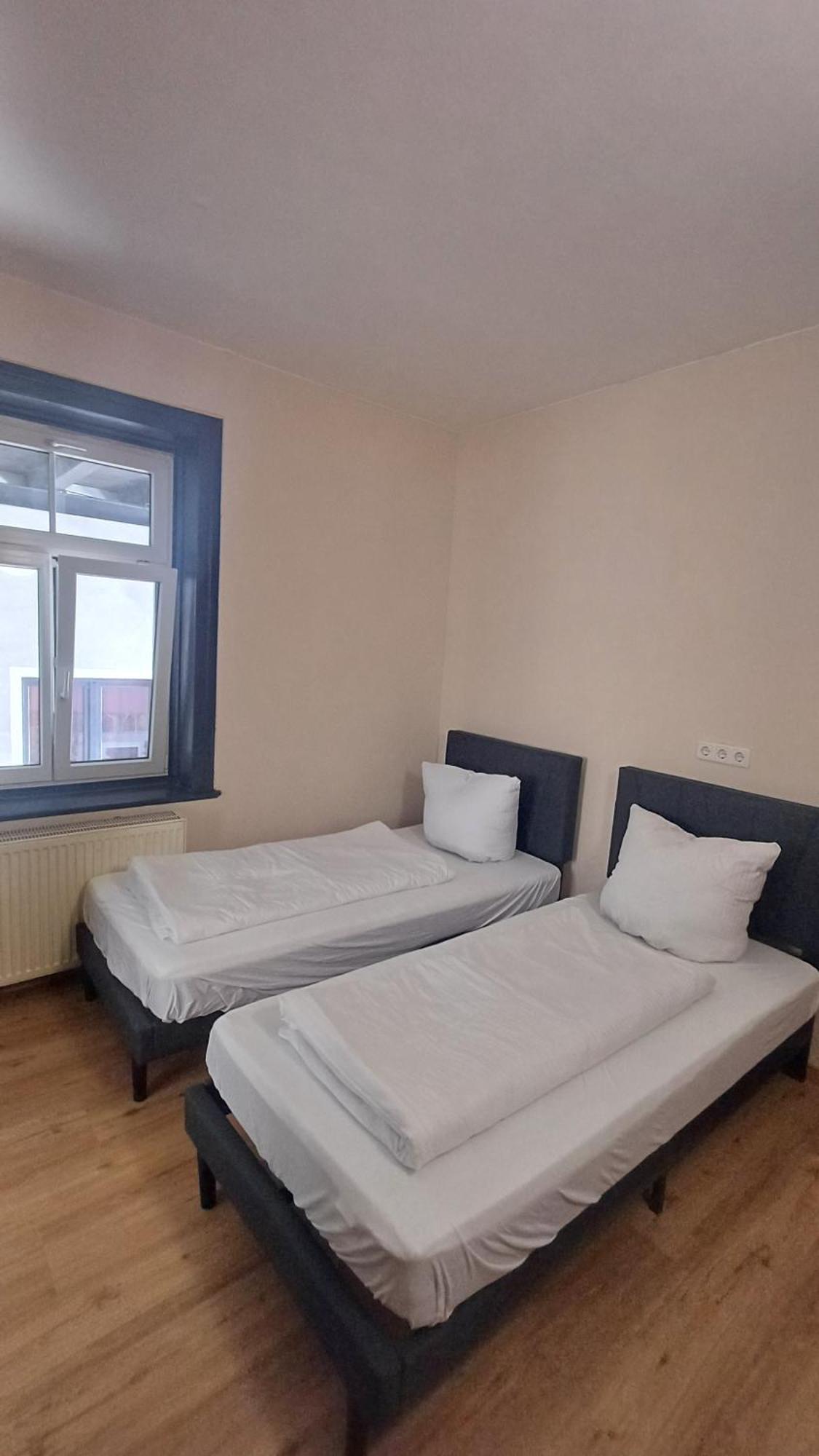 Crown Living Villa Blumenau Studios, Smarttv, Parkplatz Lustenau Oda fotoğraf