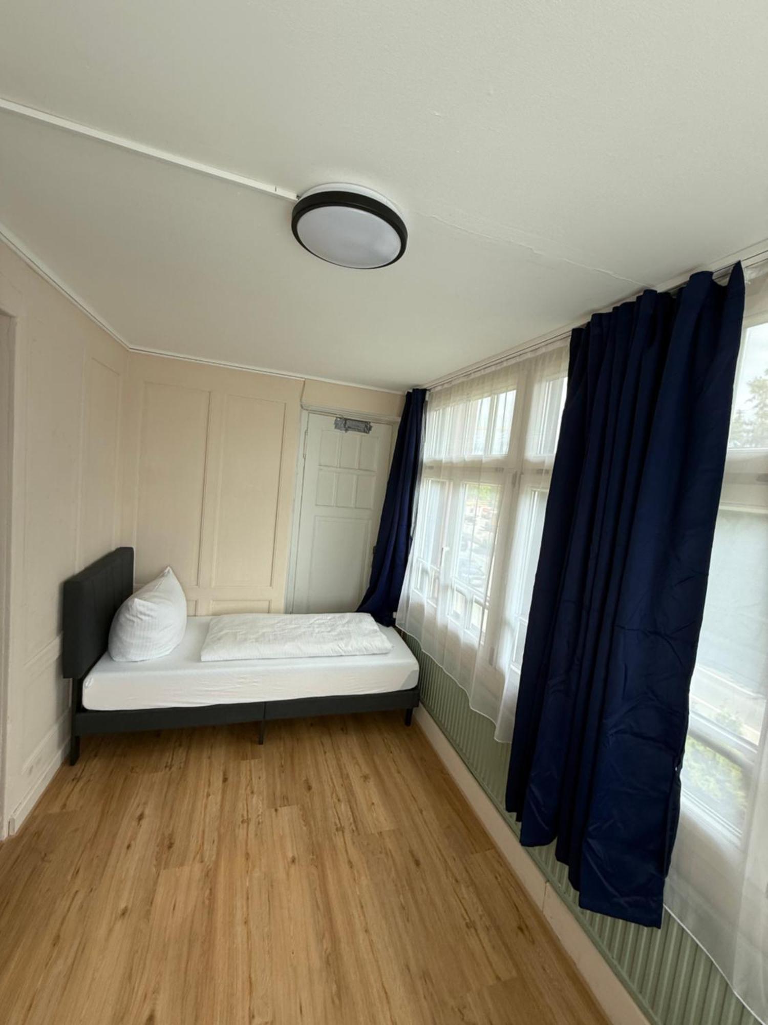 Crown Living Villa Blumenau Studios, Smarttv, Parkplatz Lustenau Dış mekan fotoğraf